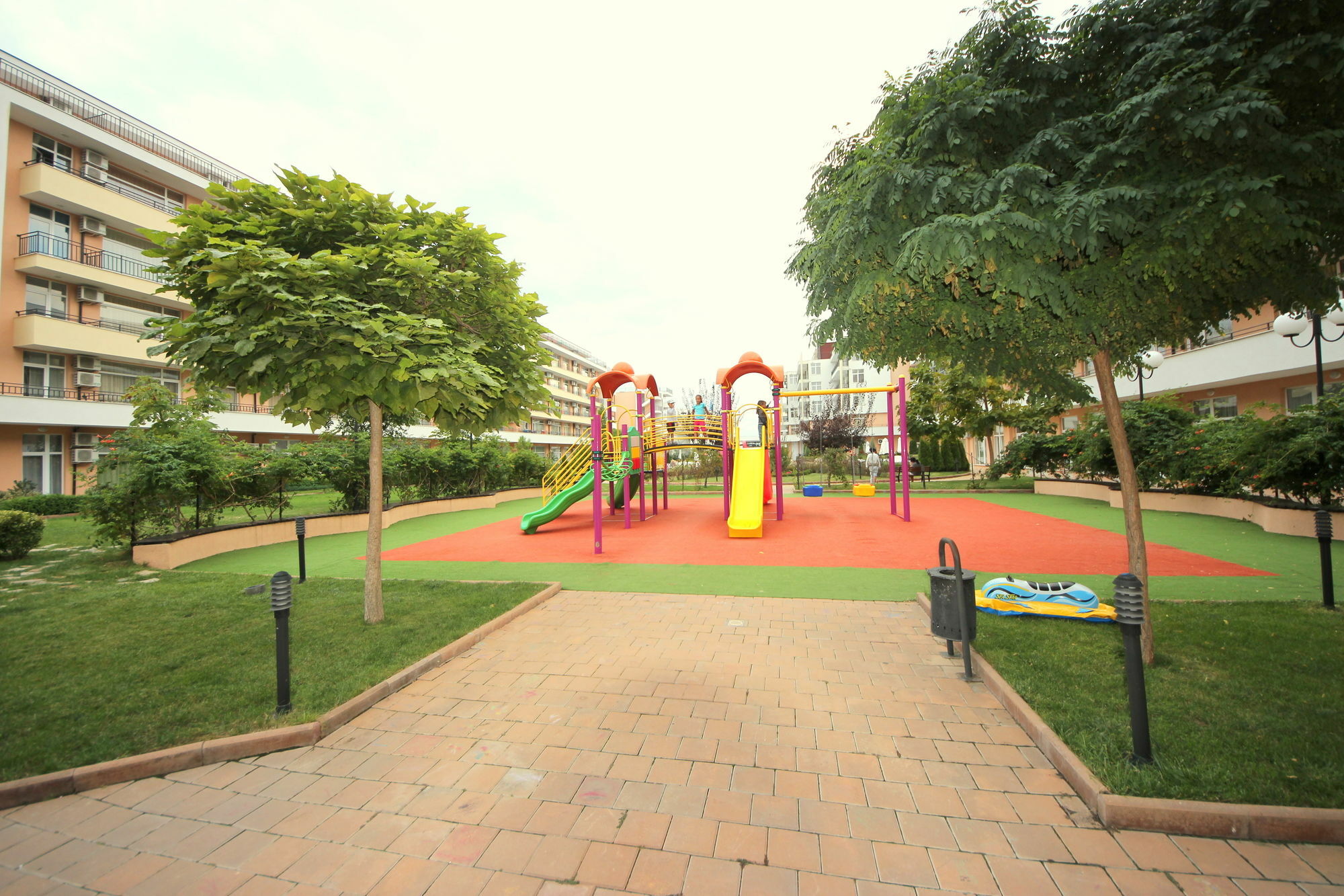 Menada Grand Kamelia Apartments ซันนีบีช ภายนอก รูปภาพ