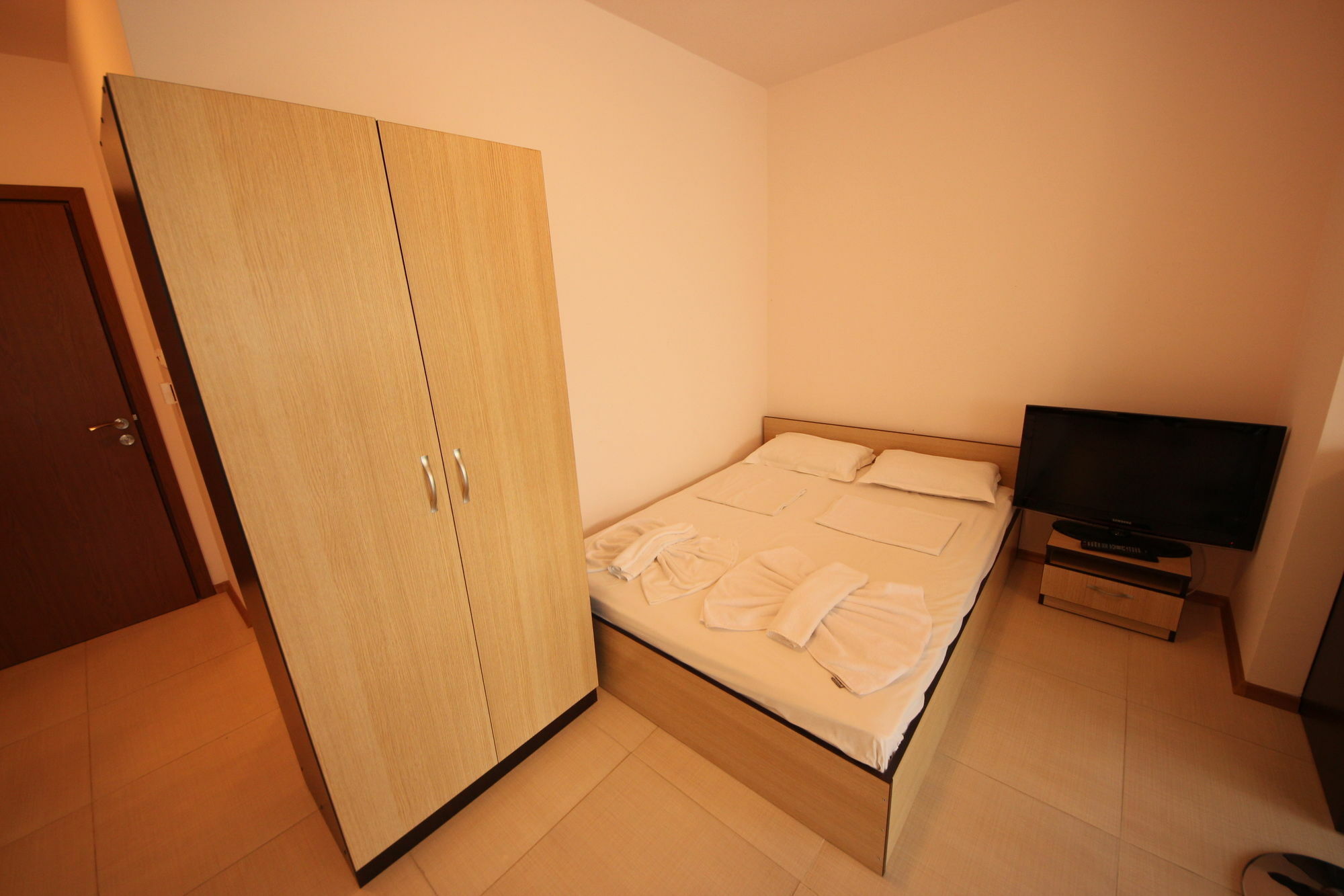 Menada Grand Kamelia Apartments ซันนีบีช ภายนอก รูปภาพ